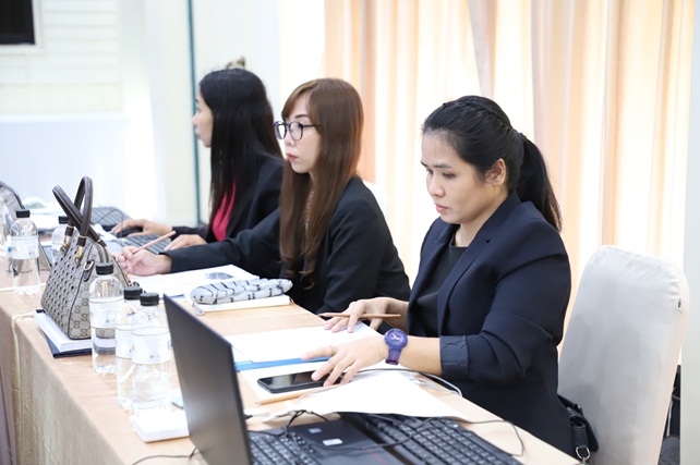 23