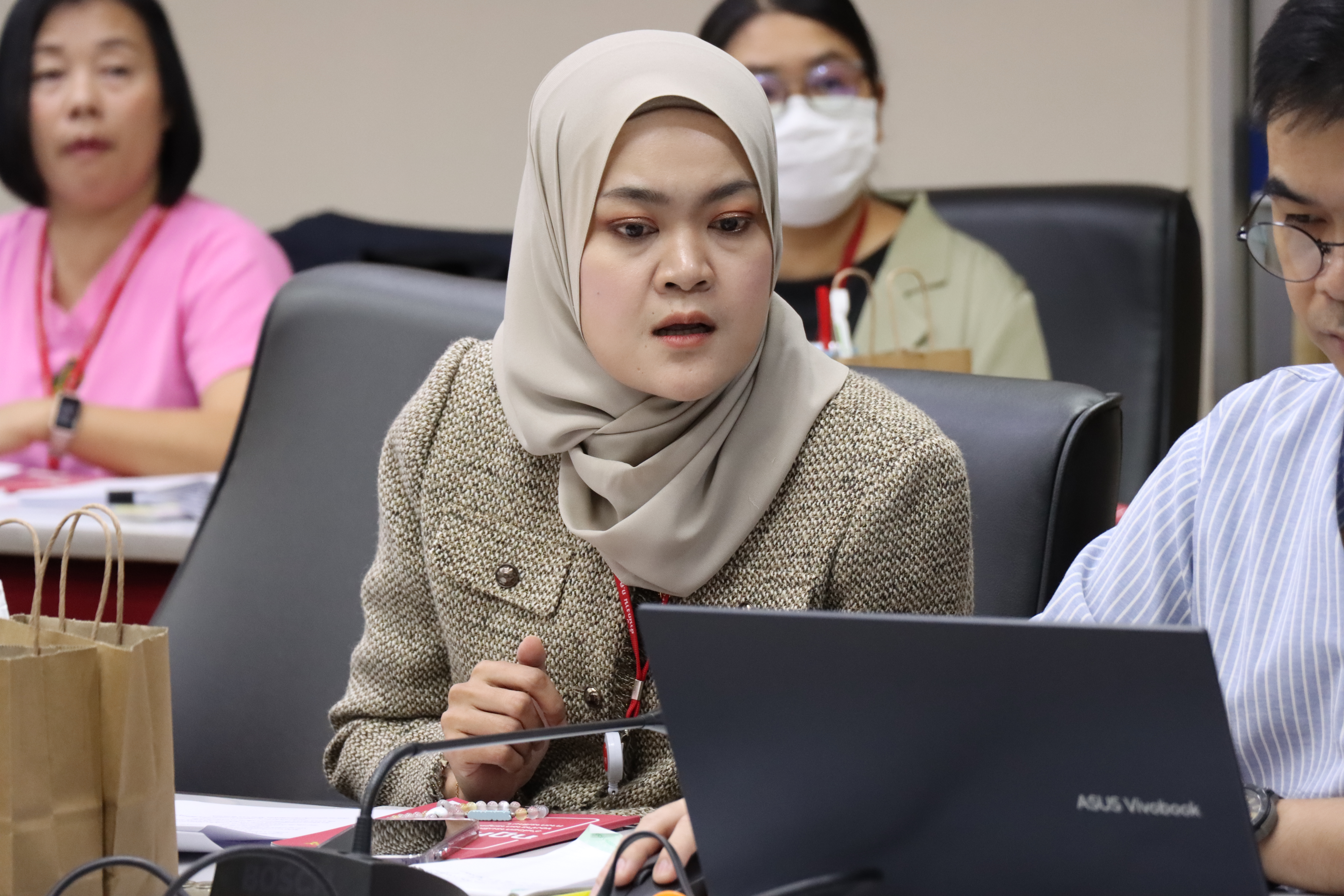 16